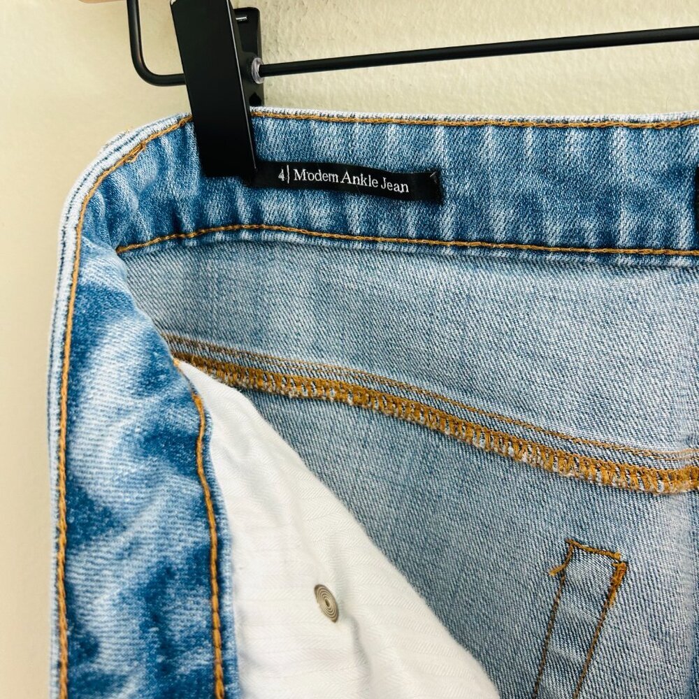 Talbots Modern Ankle Jeans Size 4 Ribbon Tape Sea Glass Wash Straight Leg Blue - Picture 8 of 10